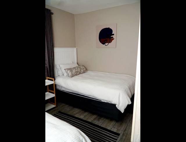 2 BEDROOM APARTMENT FOR SALE IN HARTENBOS CENTRAL